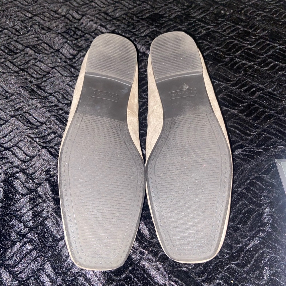 Women's Beige Loafers Kelly & Katie Size 9 1/2 - Picture 4 of 4